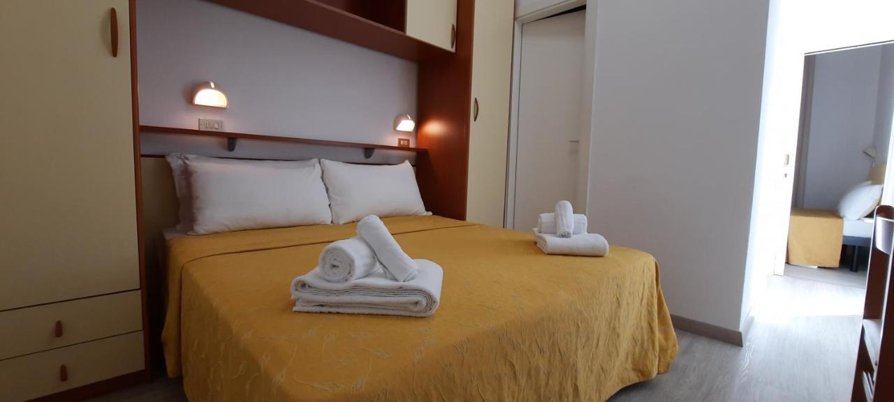 B&B Hotel Serenita เบลลาเรีย-อีเจอา มารีนา ภายนอก รูปภาพ