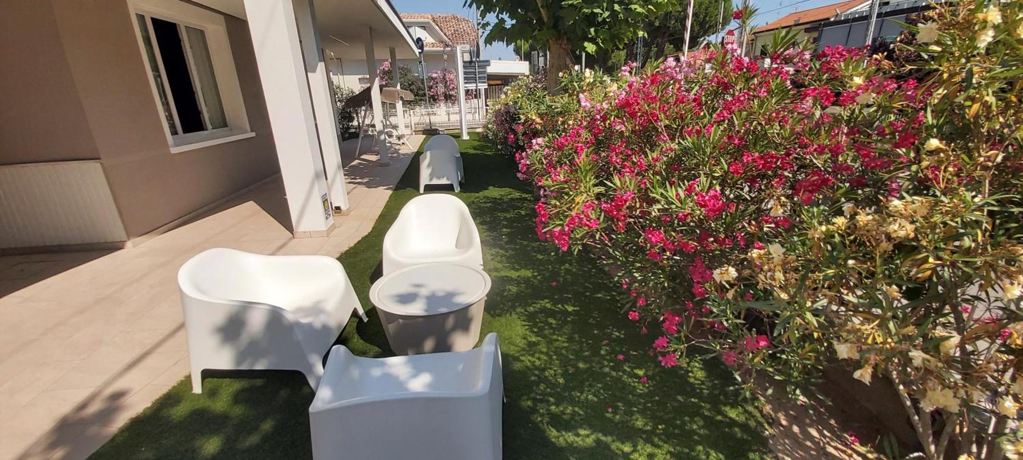 B&B Hotel Serenita เบลลาเรีย-อีเจอา มารีนา ภายนอก รูปภาพ