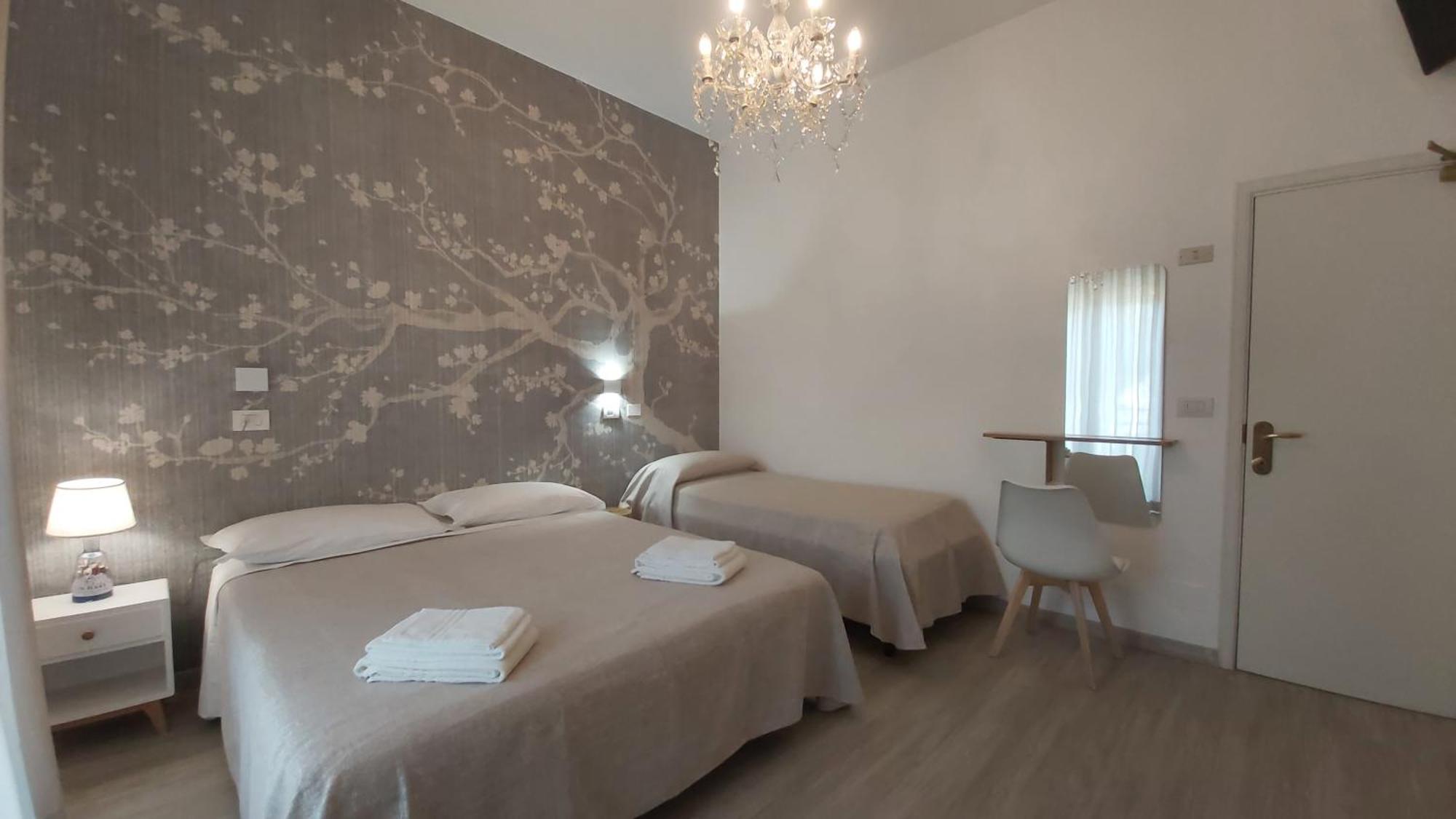 B&B Hotel Serenita เบลลาเรีย-อีเจอา มารีนา ภายนอก รูปภาพ